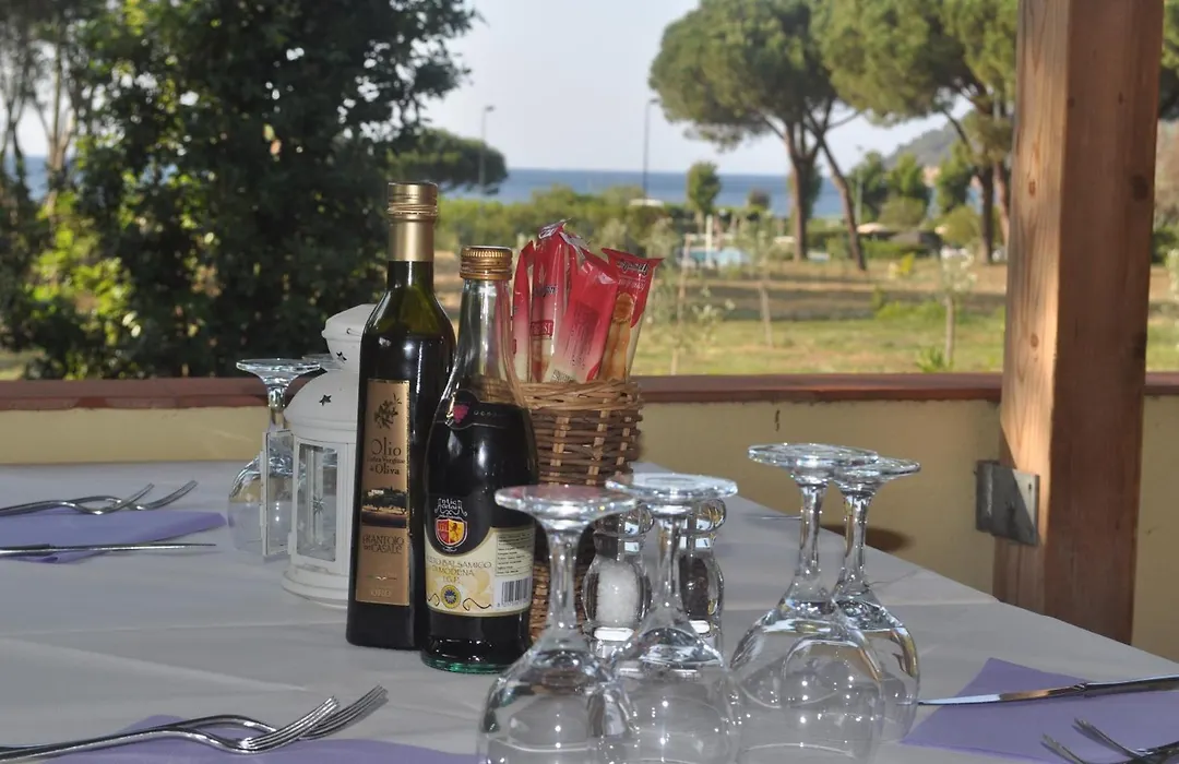 Hotel Tirrena Bike & Country Hotel-1